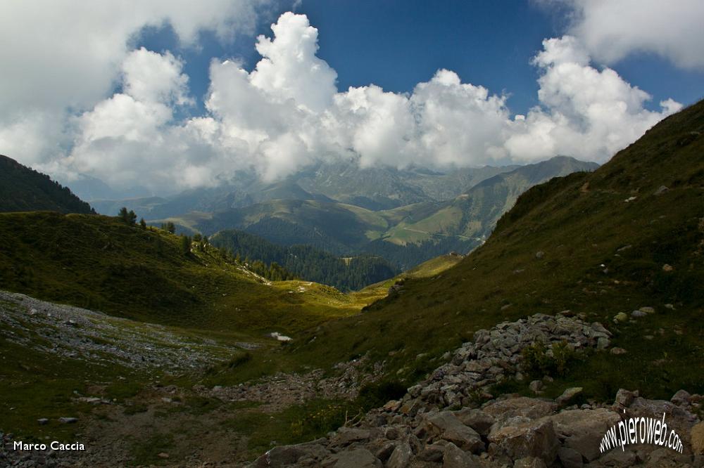 40_Passo San Simone verso Mezzoldo.JPG